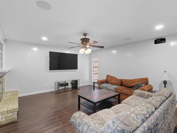 1821  Addington Drive , Carrollton Texas 75007