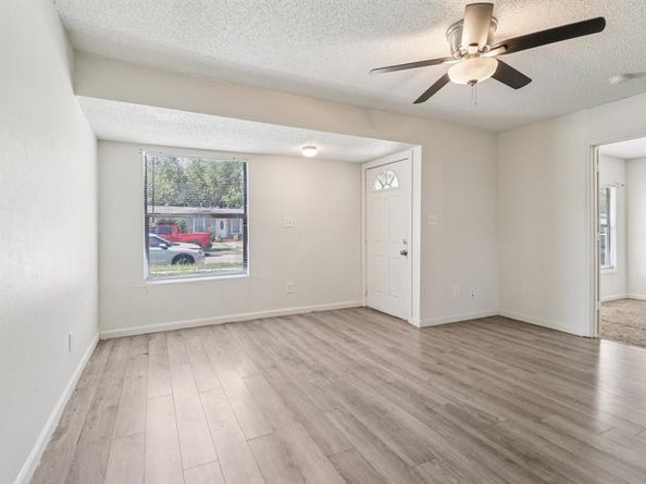 3775  CASTLEMAN Street , Fort Worth Texas 76119
