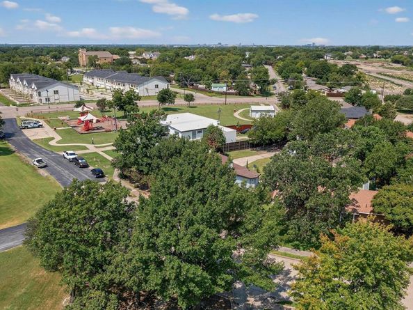 6315  Sachse Street , Sachse Texas 75048