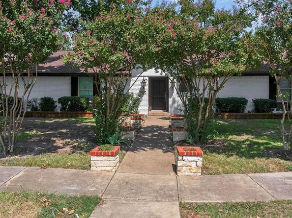 6315  Sachse Street , Sachse Texas 75048
