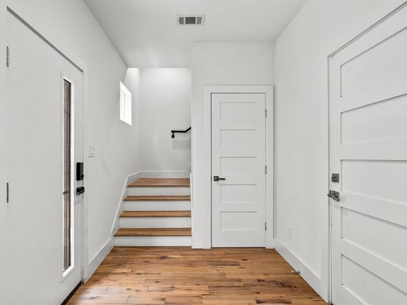 1910  Caddo Street  A203, Dallas Texas 75204