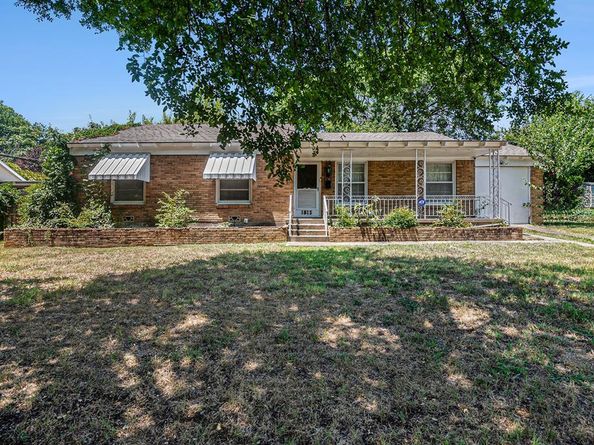 1813  Brook Hollow Drive , Fort Worth Texas 76114