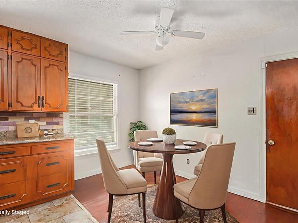 1813  Brook Hollow Drive , Fort Worth Texas 76114