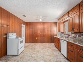 1813  Brook Hollow Drive , Fort Worth Texas 76114