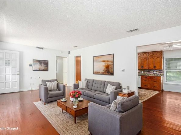 1813  Brook Hollow Drive , Fort Worth Texas 76114