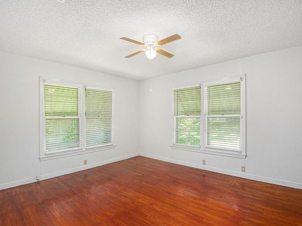 1813  Brook Hollow Drive , Fort Worth Texas 76114