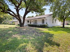 5710  Meadowick Lane , Dallas Texas 75227