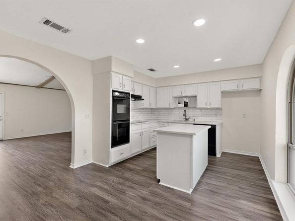 812  Lake Highlands Drive , Allen Texas 75002