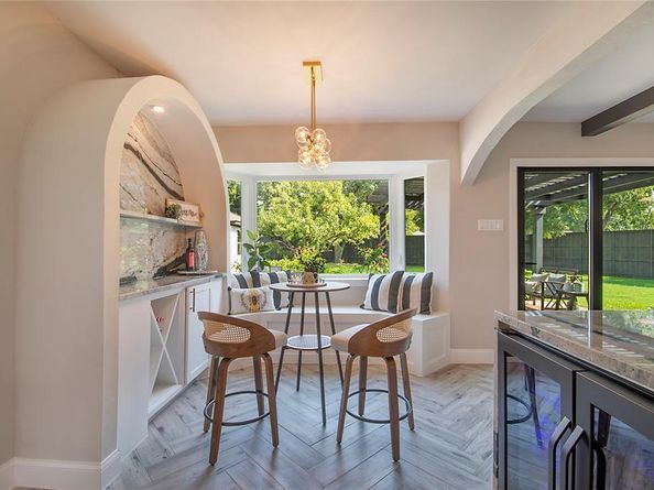 3707  Alta Vista Lane , Dallas Texas 75229