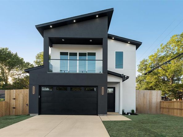 1651 E Overton Street , Dallas Texas 75216