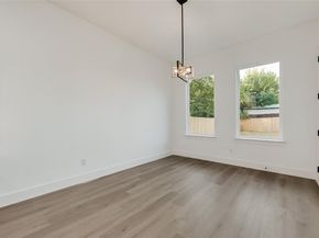 1651 E Overton Street , Dallas Texas 75216