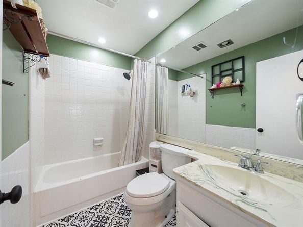 1903  Clemson Drive , Richardson Texas 75081