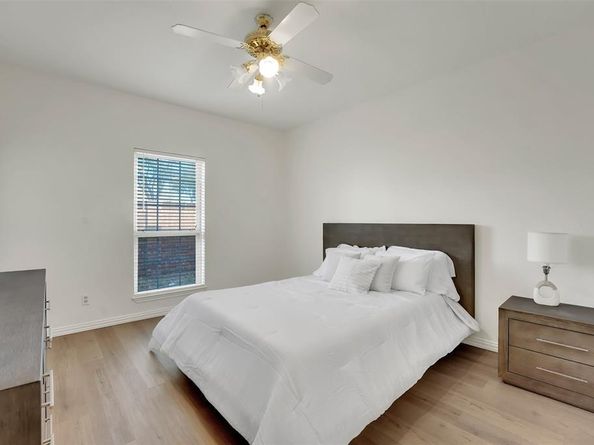 1700  Amelia Court  312, Plano Texas 75075