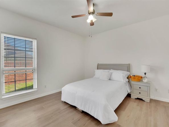1700  Amelia Court  312, Plano Texas 75075