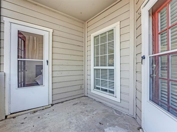 1700  Amelia Court  312, Plano Texas 75075