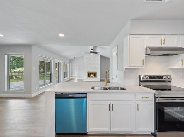 11530  Drummond Drive , Dallas Texas 75228
