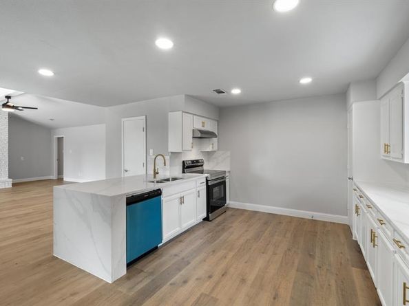 11530  Drummond Drive , Dallas Texas 75228