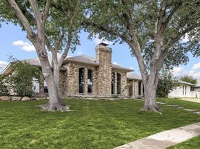 2205  Timberwood  , Carrollton Texas 75006