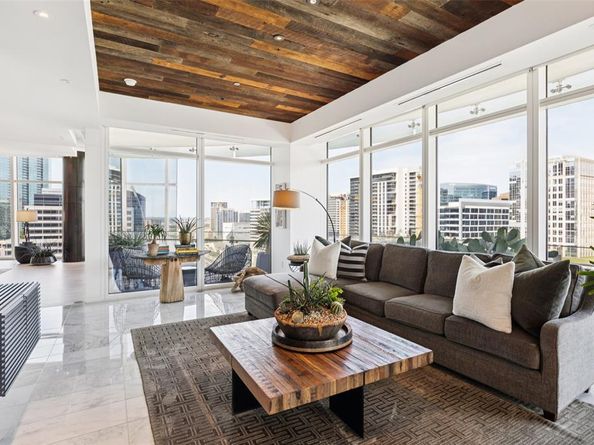 1918  Olive Street  1201, Dallas Texas 75201