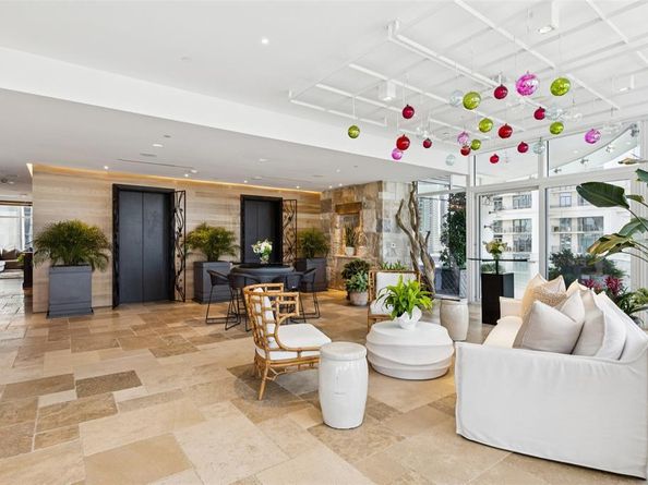 1918  Olive Street  1201, Dallas Texas 75201