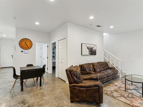 3314  Pueblo Street , Dallas Texas 75212