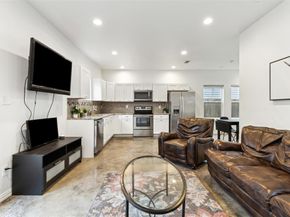 3314  Pueblo Street , Dallas Texas 75212