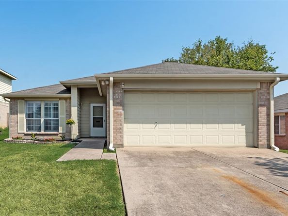 4205  Stately Court , Fort Worth Texas 76244