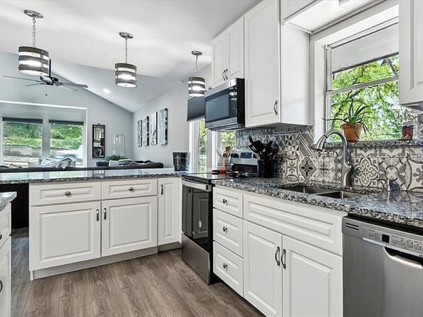 2203  Park Hill Drive , Arlington Texas 76012