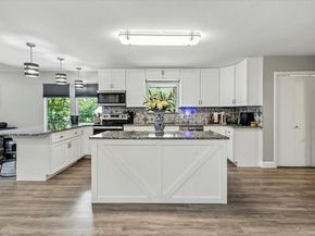 2203  Park Hill Drive , Arlington Texas 76012