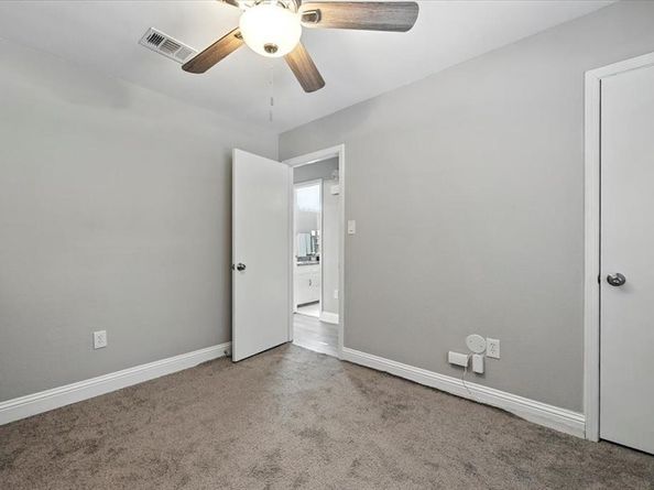 2203  Park Hill Drive , Arlington Texas 76012