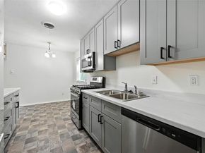 2805  Blackwood Drive , Arlington Texas 76013
