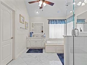 1801  Paddington Court , Arlington Texas 76017
