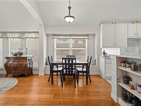 1801  Paddington Court , Arlington Texas 76017