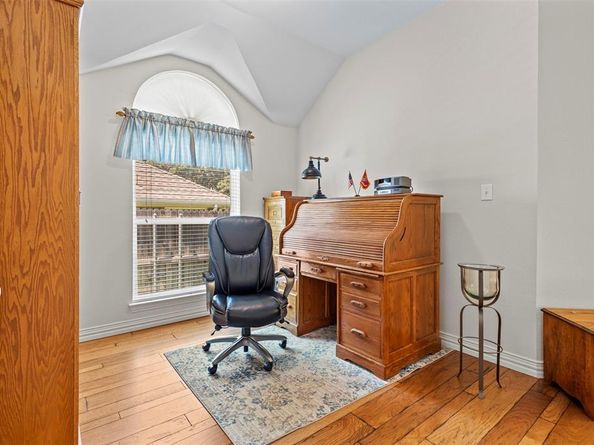 1801  Paddington Court , Arlington Texas 76017