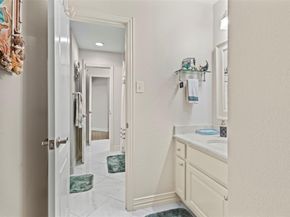1801  Paddington Court , Arlington Texas 76017