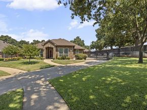 1801  Paddington Court , Arlington Texas 76017