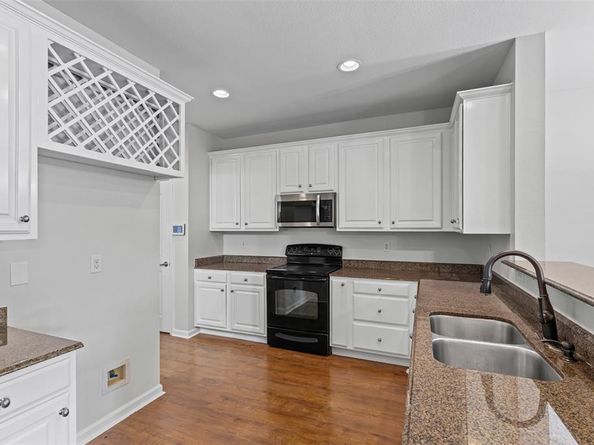 122  Barrington Lane , Lewisville Texas 75067