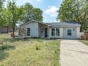 1142  Deerwood Drive , Dallas Texas 75232