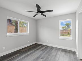 1142  Deerwood Drive , Dallas Texas 75232