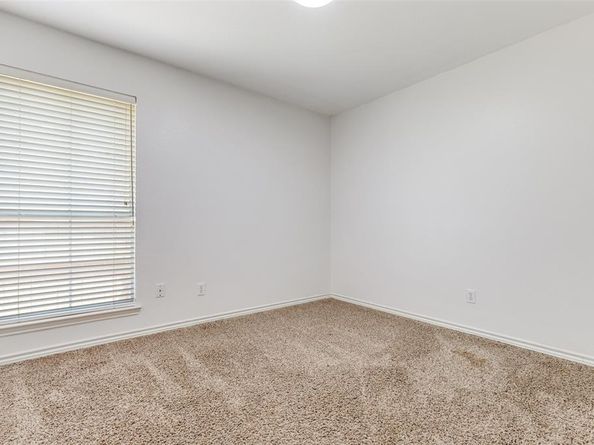 2201  Vista Court , Corinth Texas 76210