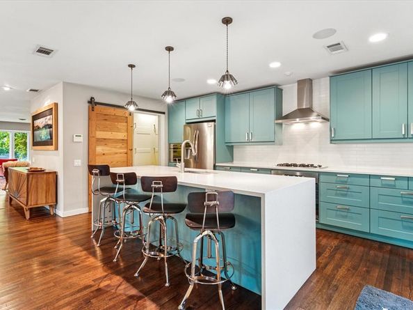 133  Lakeridge Drive , Dallas Texas 75218