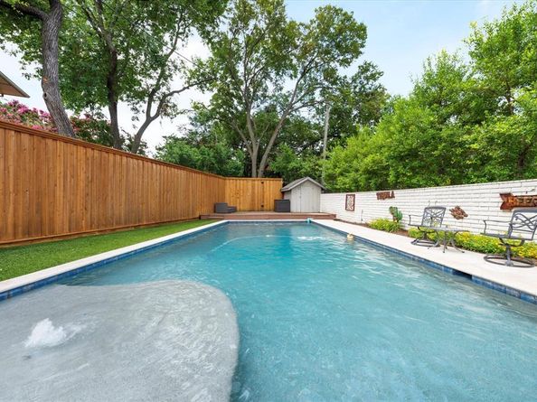 133  Lakeridge Drive , Dallas Texas 75218