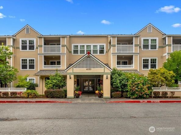 4133 224th Lane SE 112, Issaquah WA 98029