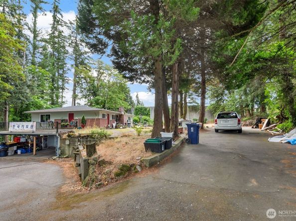 18929 Highway 99, Lynnwood WA 98036