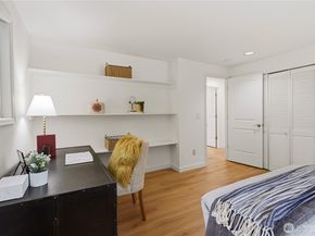 5617 134th Ave SE, Bellevue WA 98006