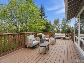 5617 134th Ave SE, Bellevue WA 98006