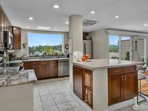 3022 SW Bradford Street 401, Seattle WA 98126