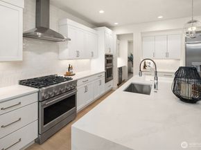 18833 92nd (LOT 3) Avenue NE, Bothell WA 98011