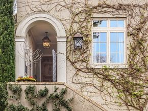 463 39th Avenue E, Seattle WA 98112