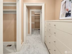 463 39th Avenue E, Seattle WA 98112